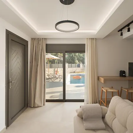 Villa Ertha Retreat Homes