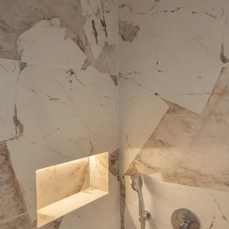 Villa Ertha Retreat Homes *